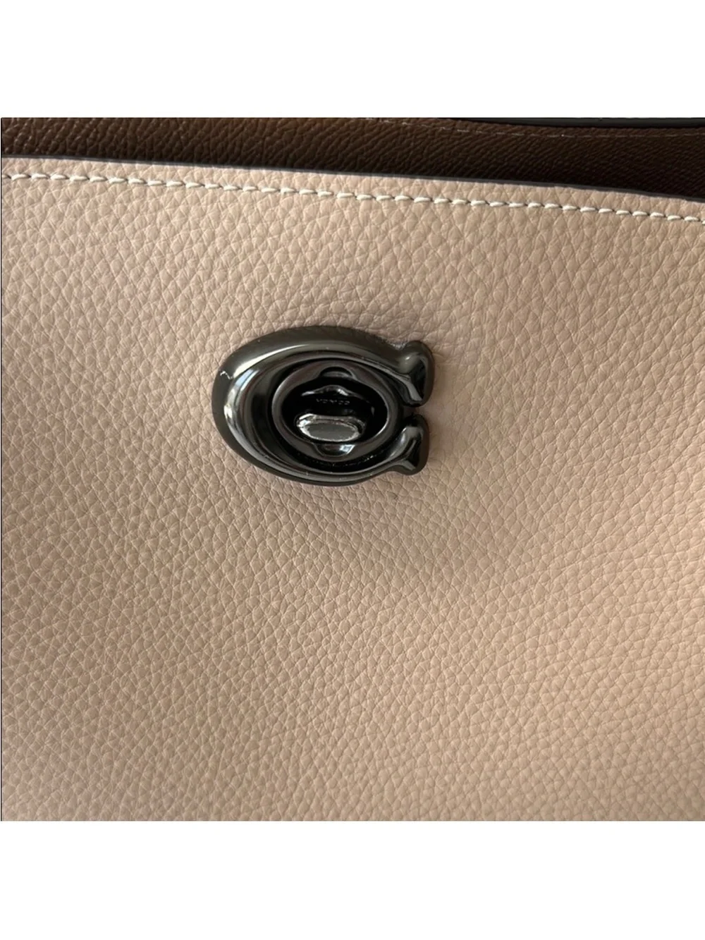 Coach Willow Shoulder Bag